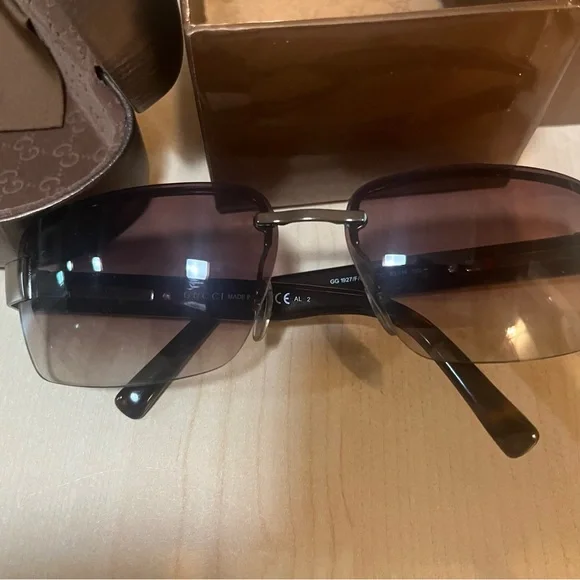 Gucci | Accessories | Auth Gucci Sunglasses Brown Square 
